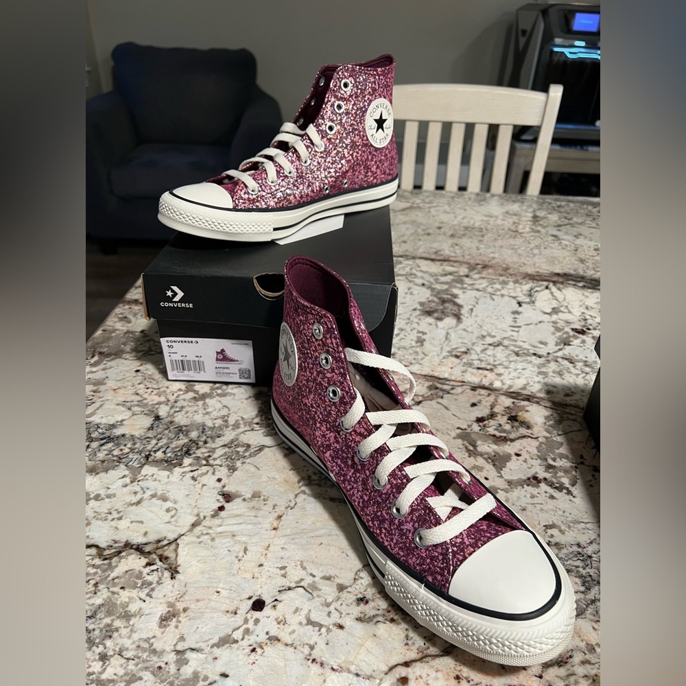 New Converse Chuck Taylor All Star Size 9.5 PINK Sparkly High Top A11137C